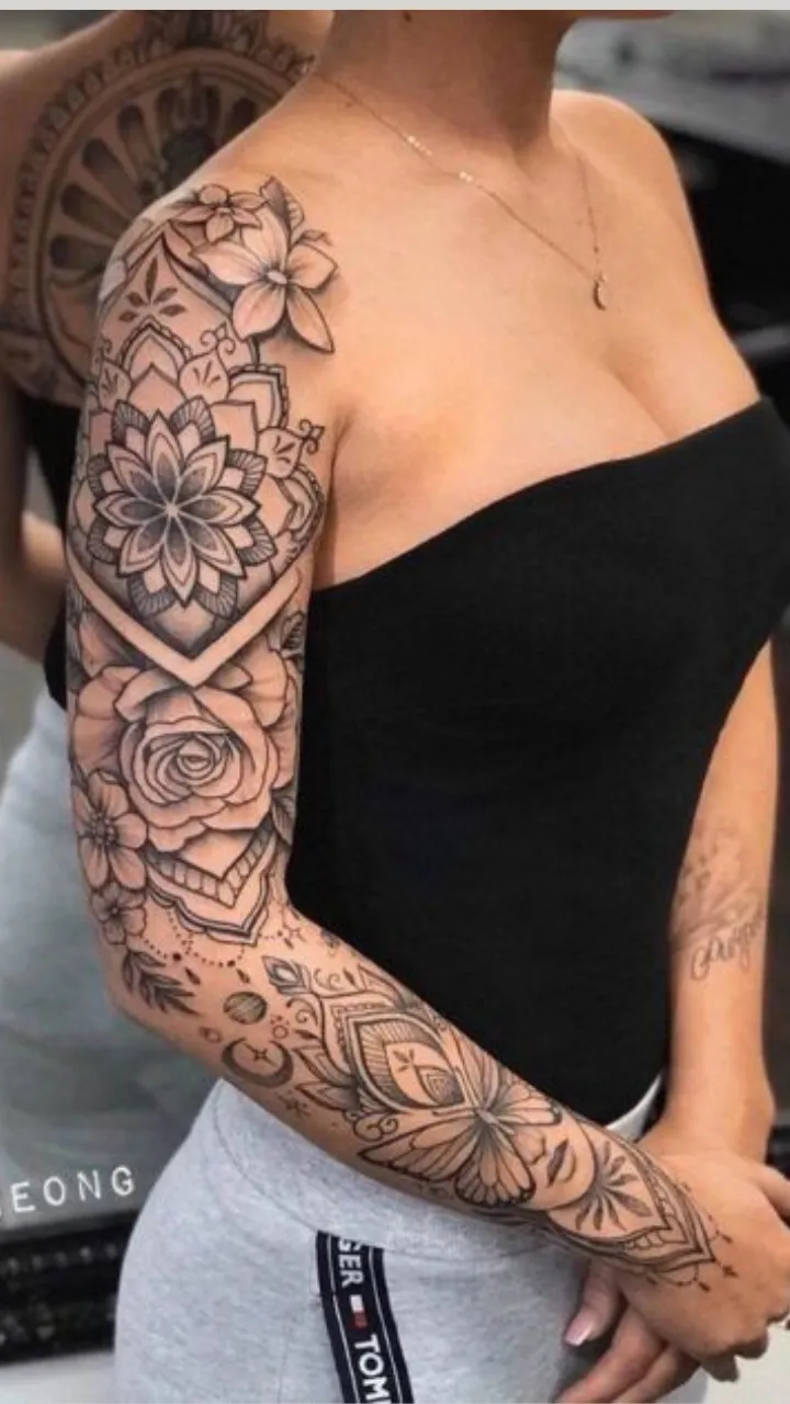 tatuagem feminina braço
