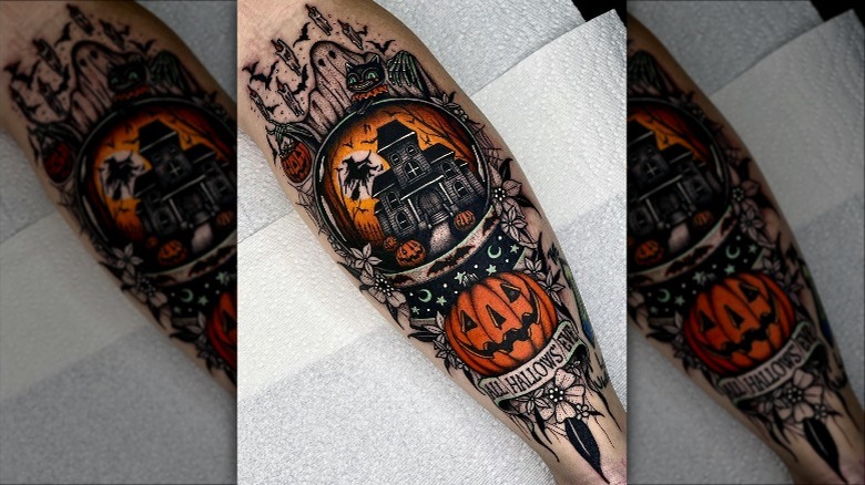 Além do Clássico: Estilos Dark e Gótico para Tatuagens de Halloween Duradouras