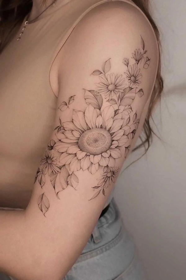 tatuagem linda feminina no braço
