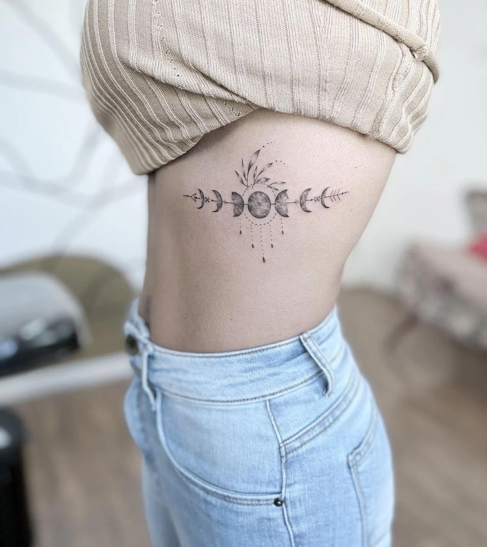 quanto custa uma tatuagem feminina pequena