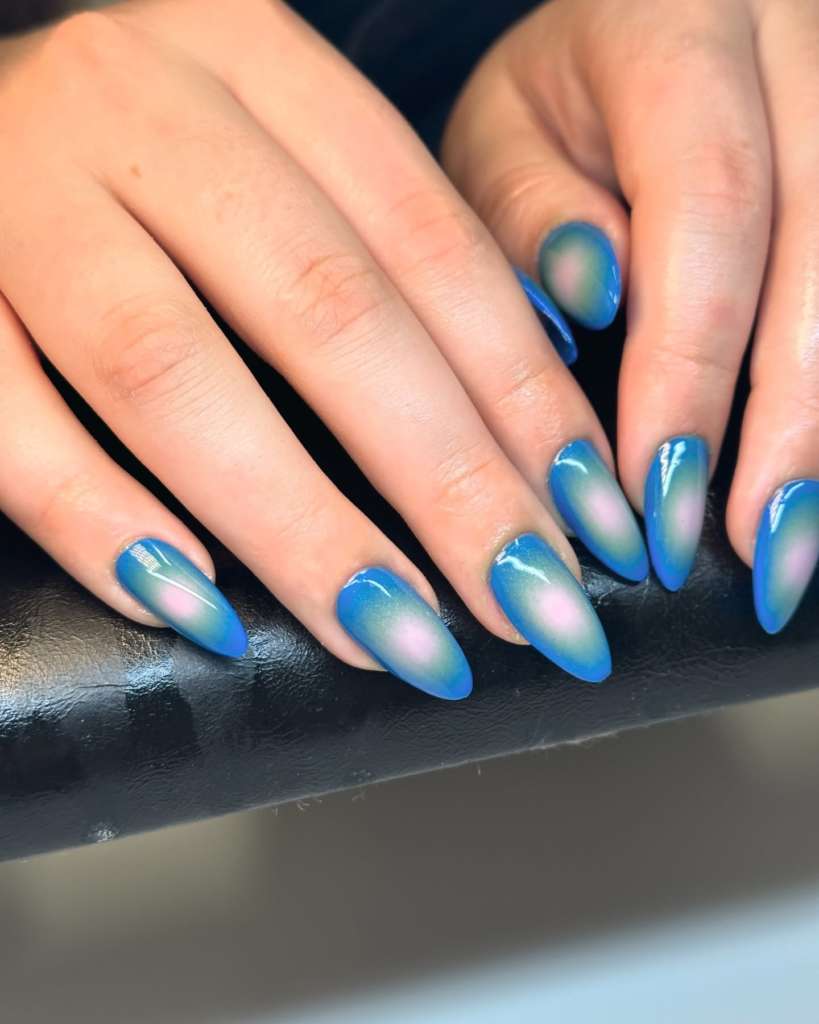 Top 5 Esmaltes para Criar o Efeito Aurora Boreal Perfeito