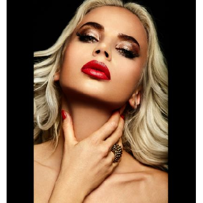 Cores de Cabelo 2025: Do Ruivo Cobre ao Expensive Red