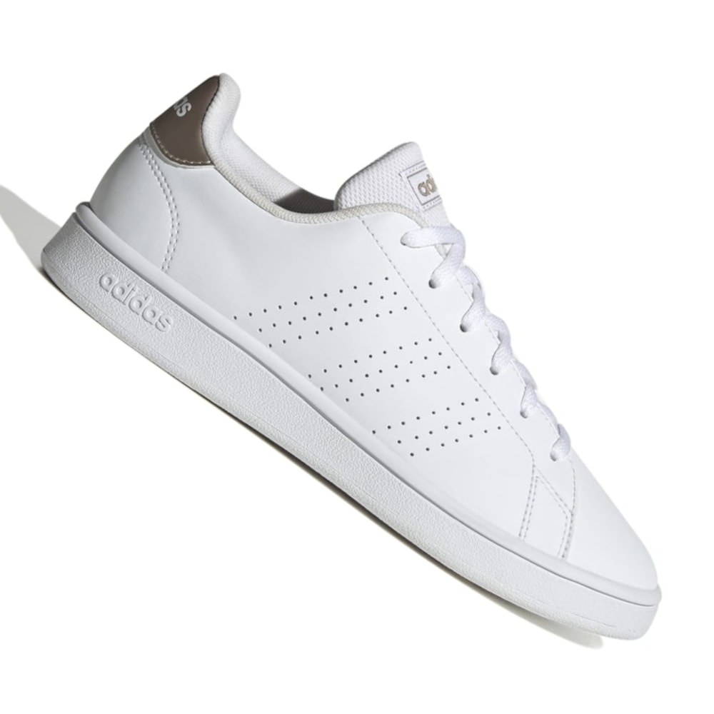 Tendências 2024/2025: Tênis Adidas branco feminino plataforma em alta