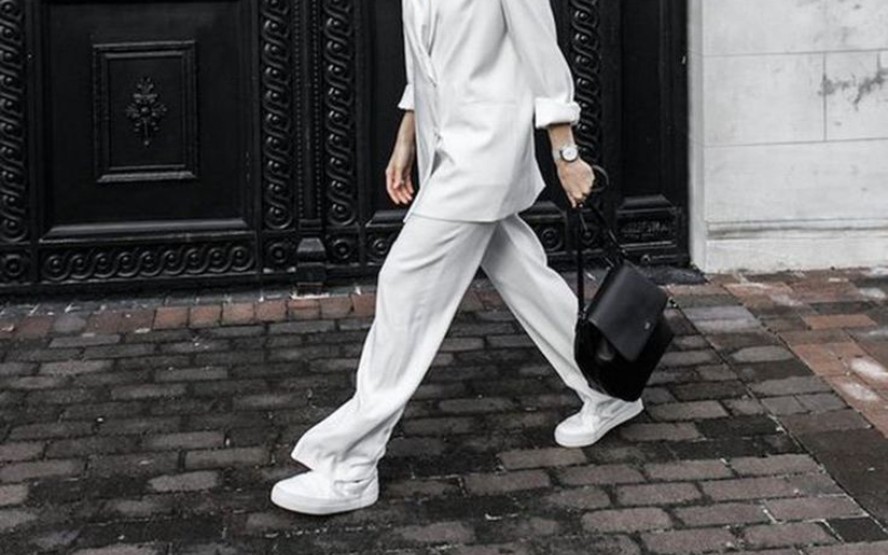 Tênis feminino casual sem cadarço