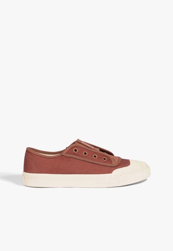 Tênis feminino slip on casual