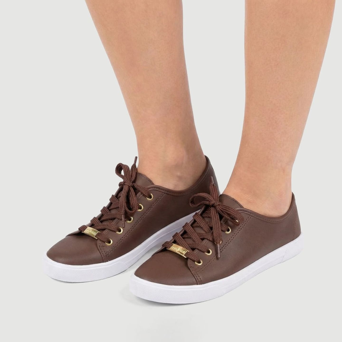 Guia Completo: Como Escolher o Tênis Marrom Perfeito para Cada Ocasião