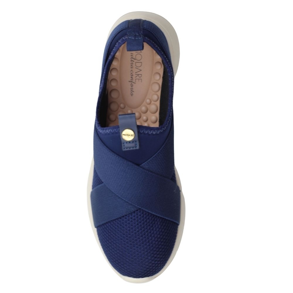 Tênis slip on feminino de lona