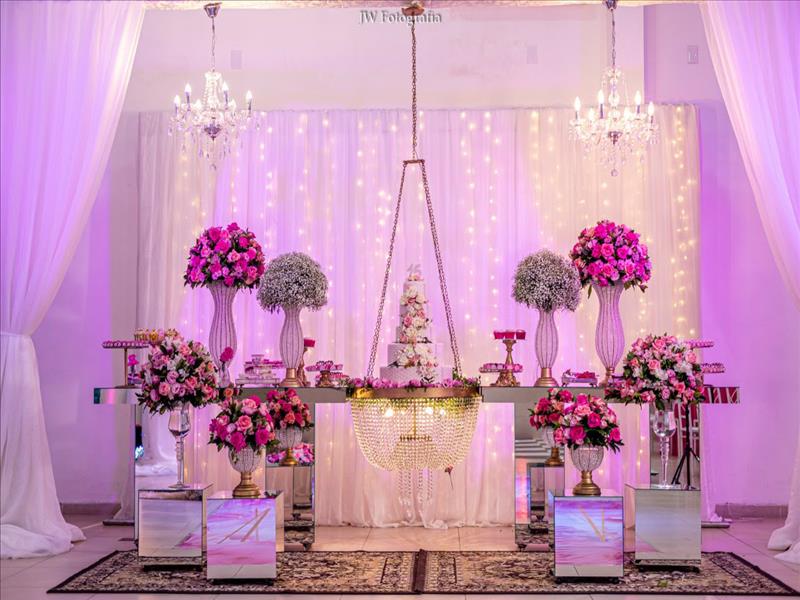 Eventos Corporativos de Sucesso: Do Happy Hour à Convenção