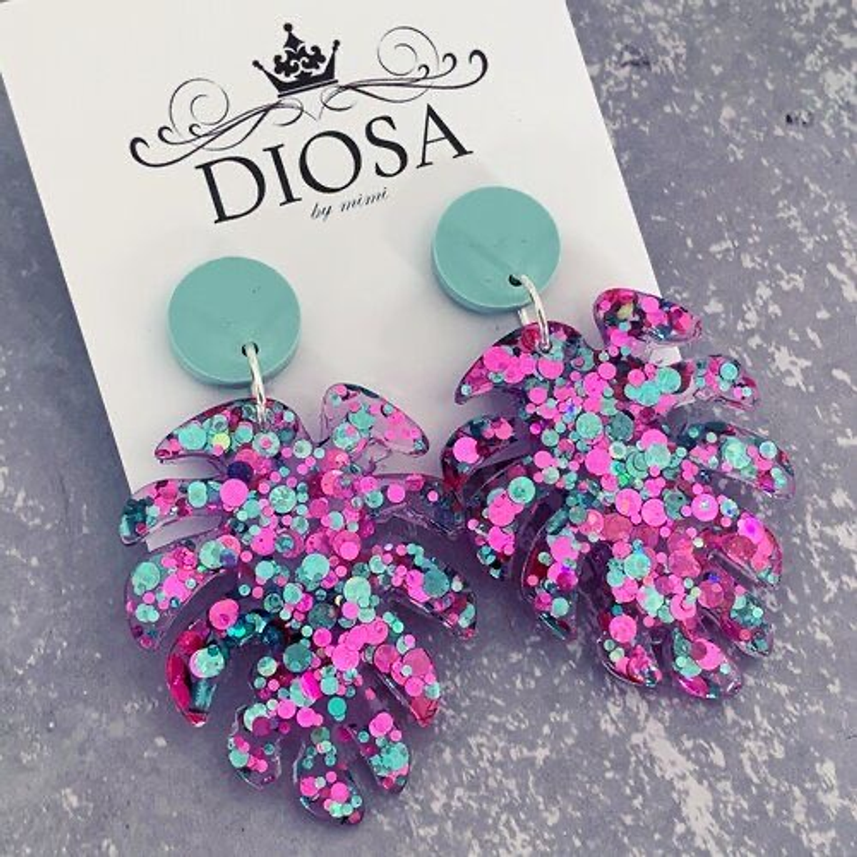 Glitter Convencional vs. Biodegradável: Impactos e Diferenças