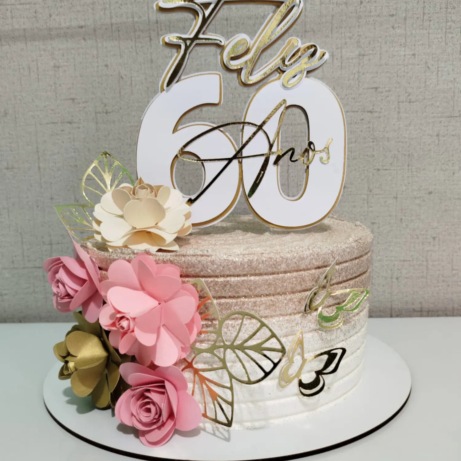 topo de bolo 60 anos feminino