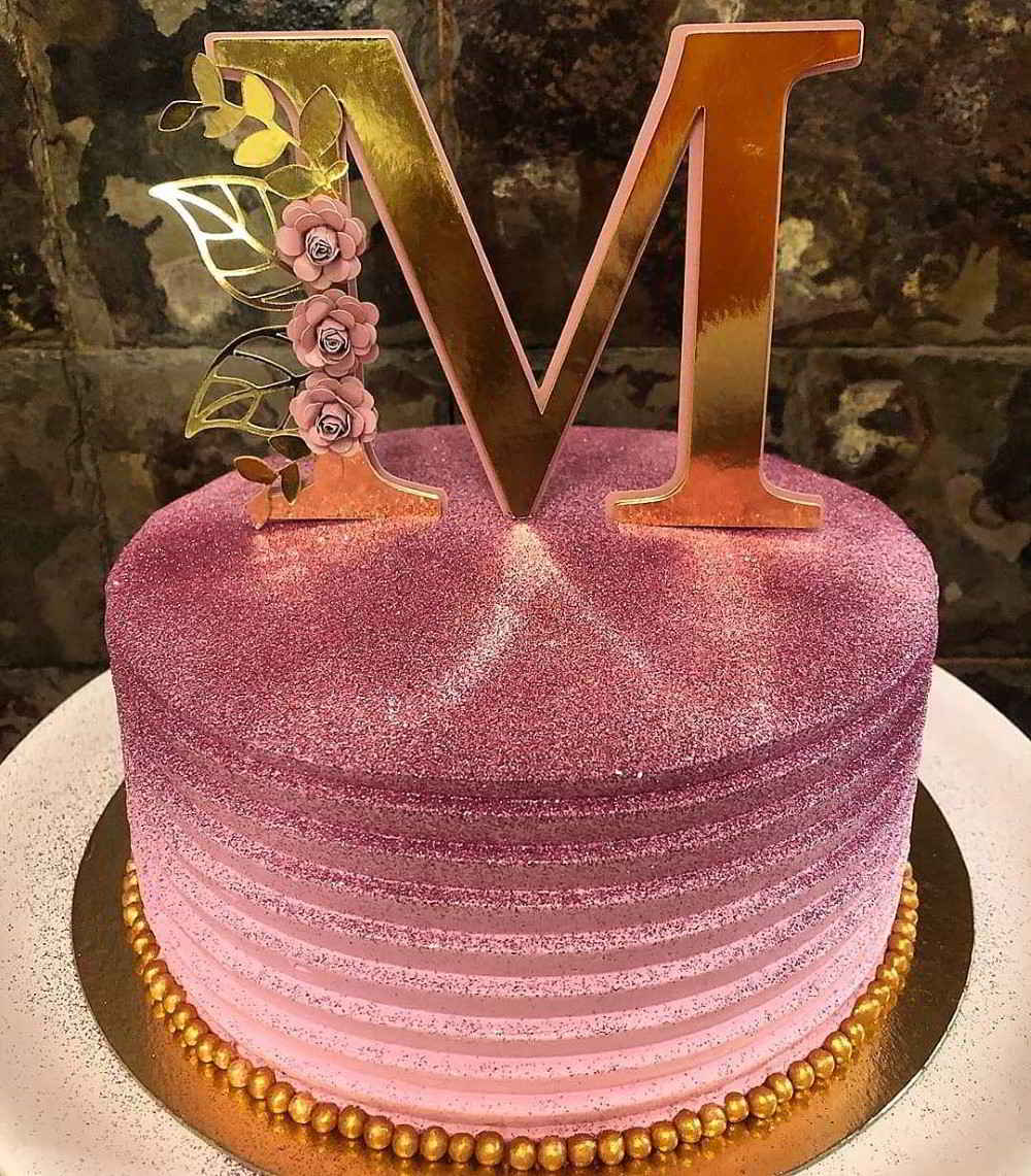 onde comprar topper de bolo feminino