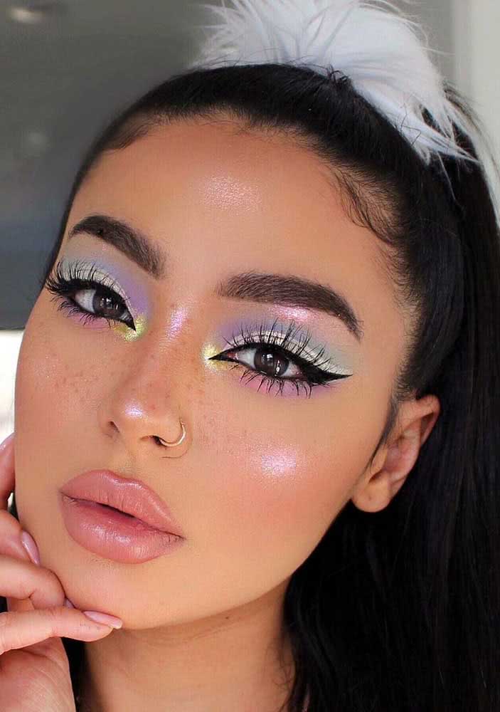 5 Dicas Essenciais para Criar Croquis de Maquiagem Tumblr