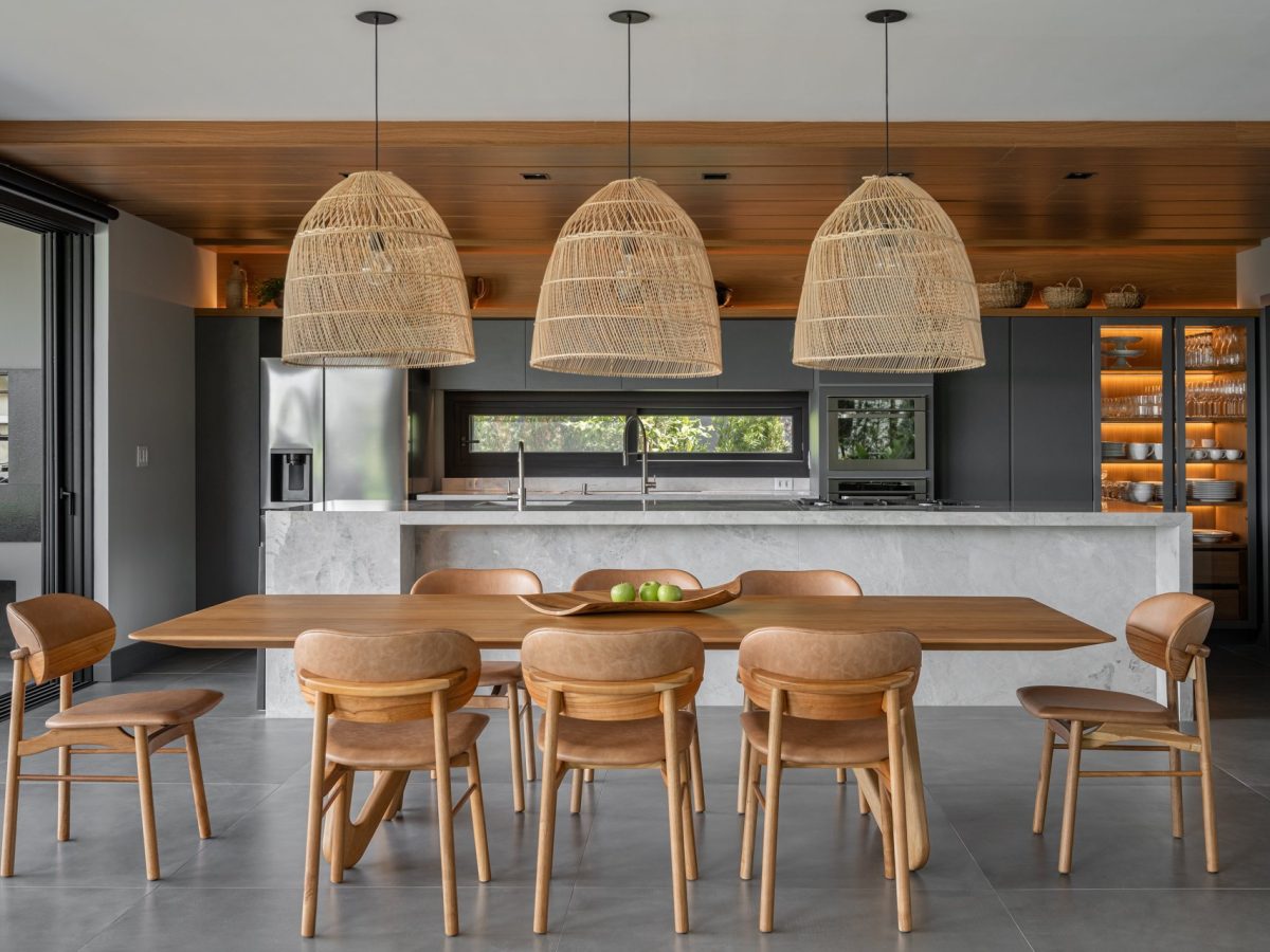 Além da Iluminação: Outros Significados da Palavra 'Pendente' no Cotidiano