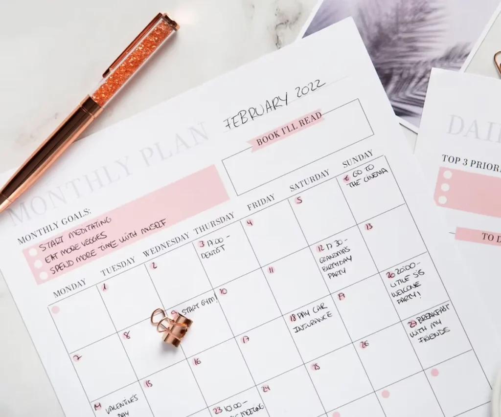 Planner Digital vs. Planner de Papel: Qual o Ideal para Você?