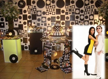 Como criar uma playlist de músicas dos anos 60 para sua festa