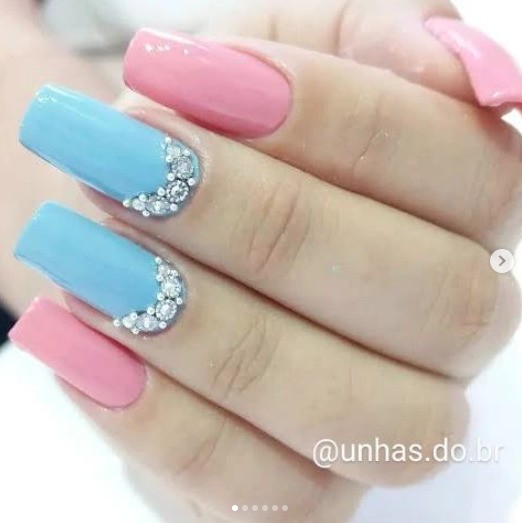 5 ideias de títulos para posts sobre unhas azul bebê:
1. Unhas Azul Bebê: A Tendência de 2025 que Você Precisa Conhecer
2. Decorações Incríveis com Unhas Azul Bebê: Inspire-se!
3. Como Combinar Unhas Azul Bebê: Dicas de Looks e Cores
4. Unhas Postiças Azul Bebê: Praticidade e Estilo para Suas Mãos
5. Baby Blue Nails: O Guia Completo da Tendência de Unhas para 2025