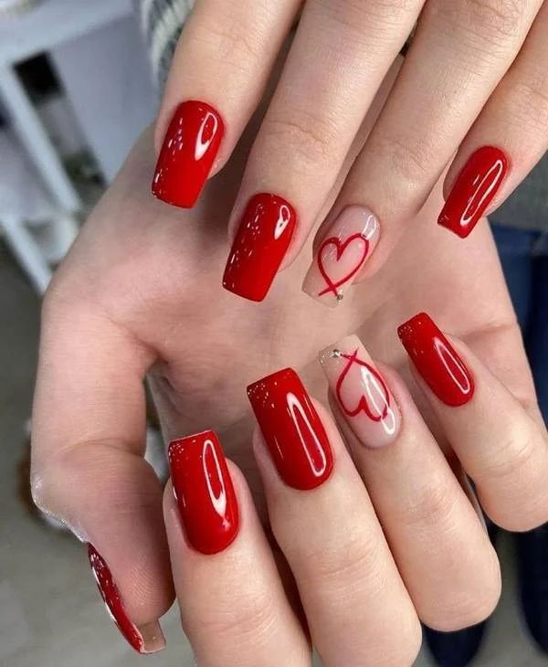Unhas em gel vermelhas clássicas