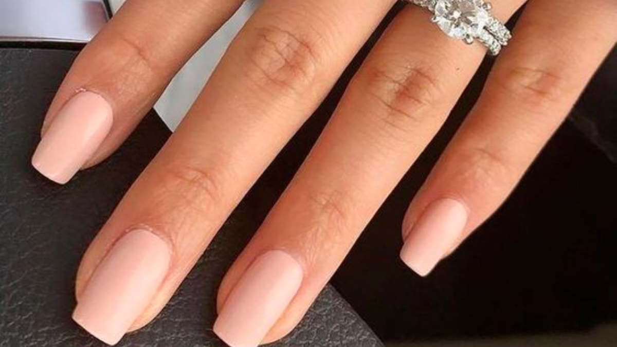 Cronograma da Noiva: Quando Fazer as Unhas Antes do Grande Dia?