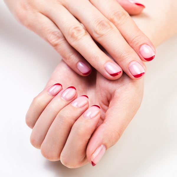 unha postiça decorada nude