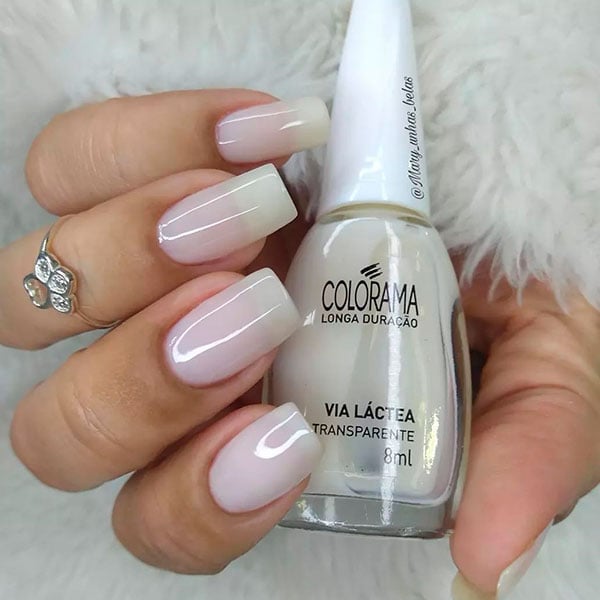 unhas milky nails