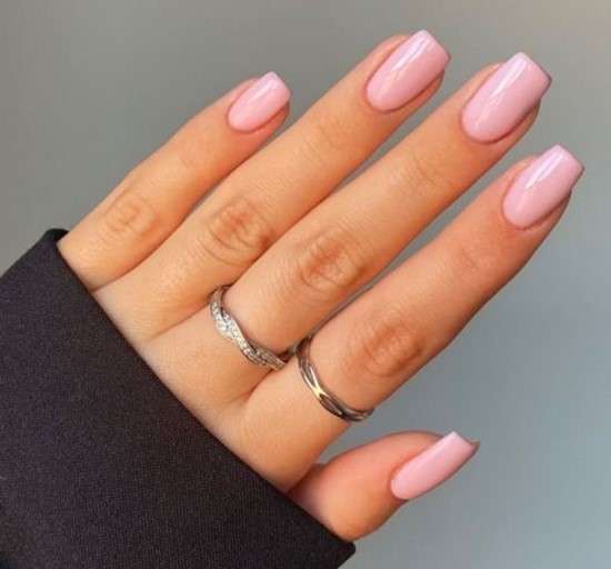 quanto custa fazer unhas clarinhas em salão