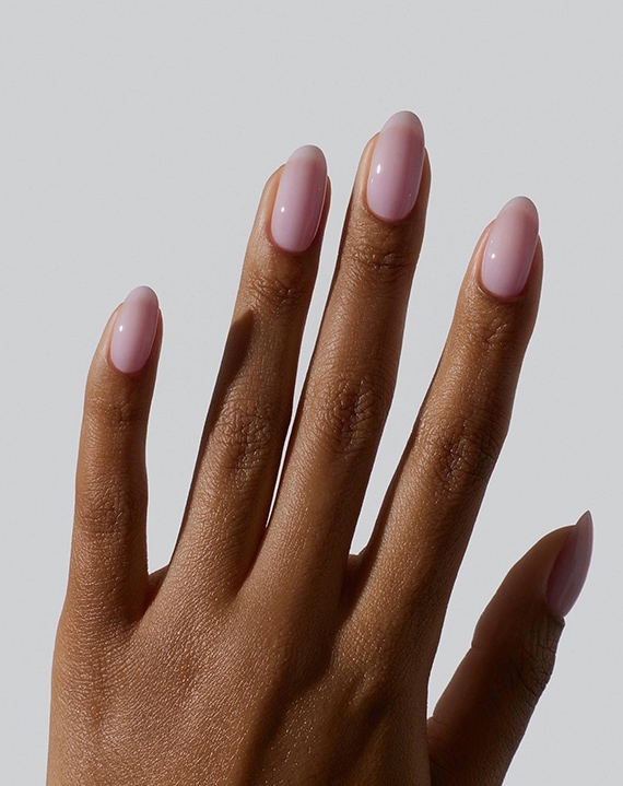 como fazer unhas clarinhas perfeitas com esmalte cremoso
