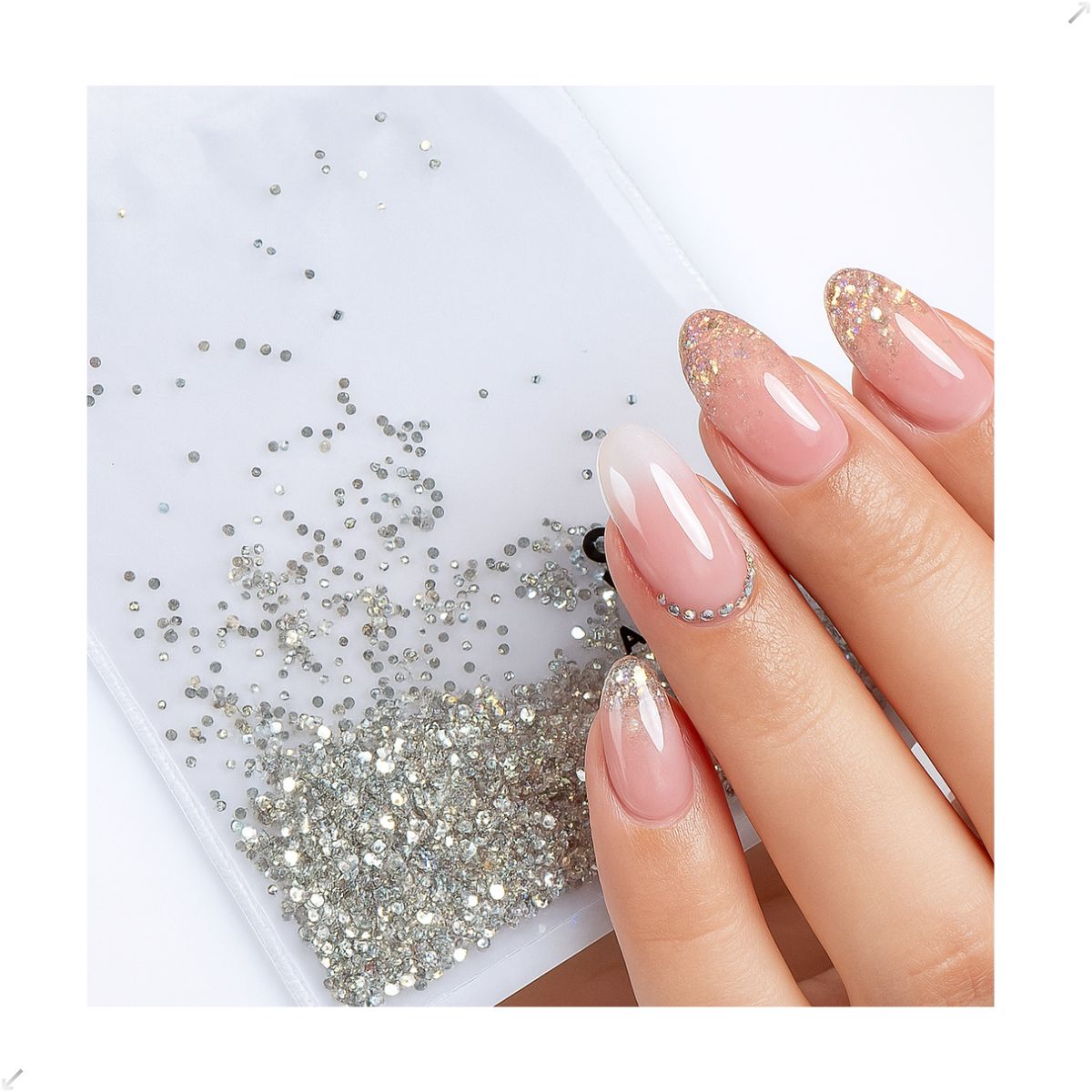 Remoção de Pedrarias nas Unhas: Dicas para Não Danificar suas Unhas