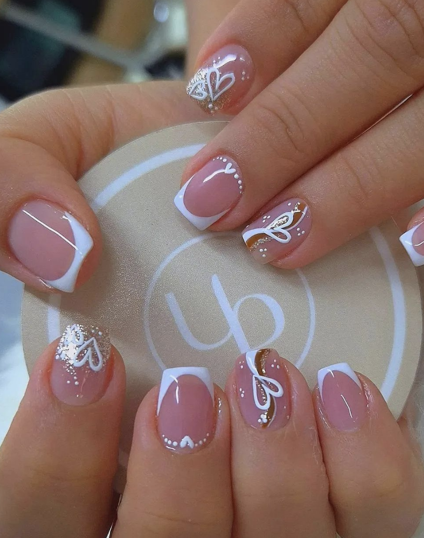 unhas curtas decoradas