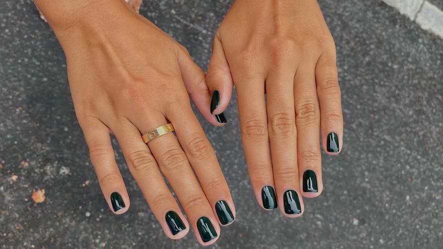 unhas curtas francesinha moderna