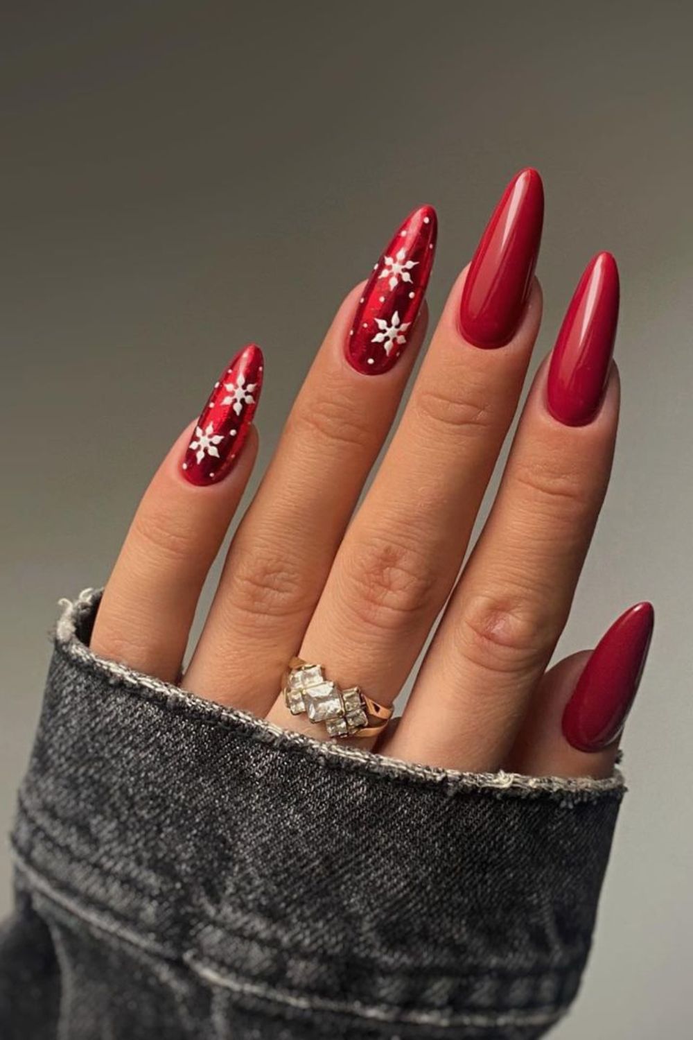 unhas de natal com branco