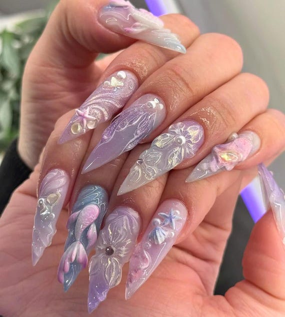 erros comuns ao fazer unhas de sereia em casa