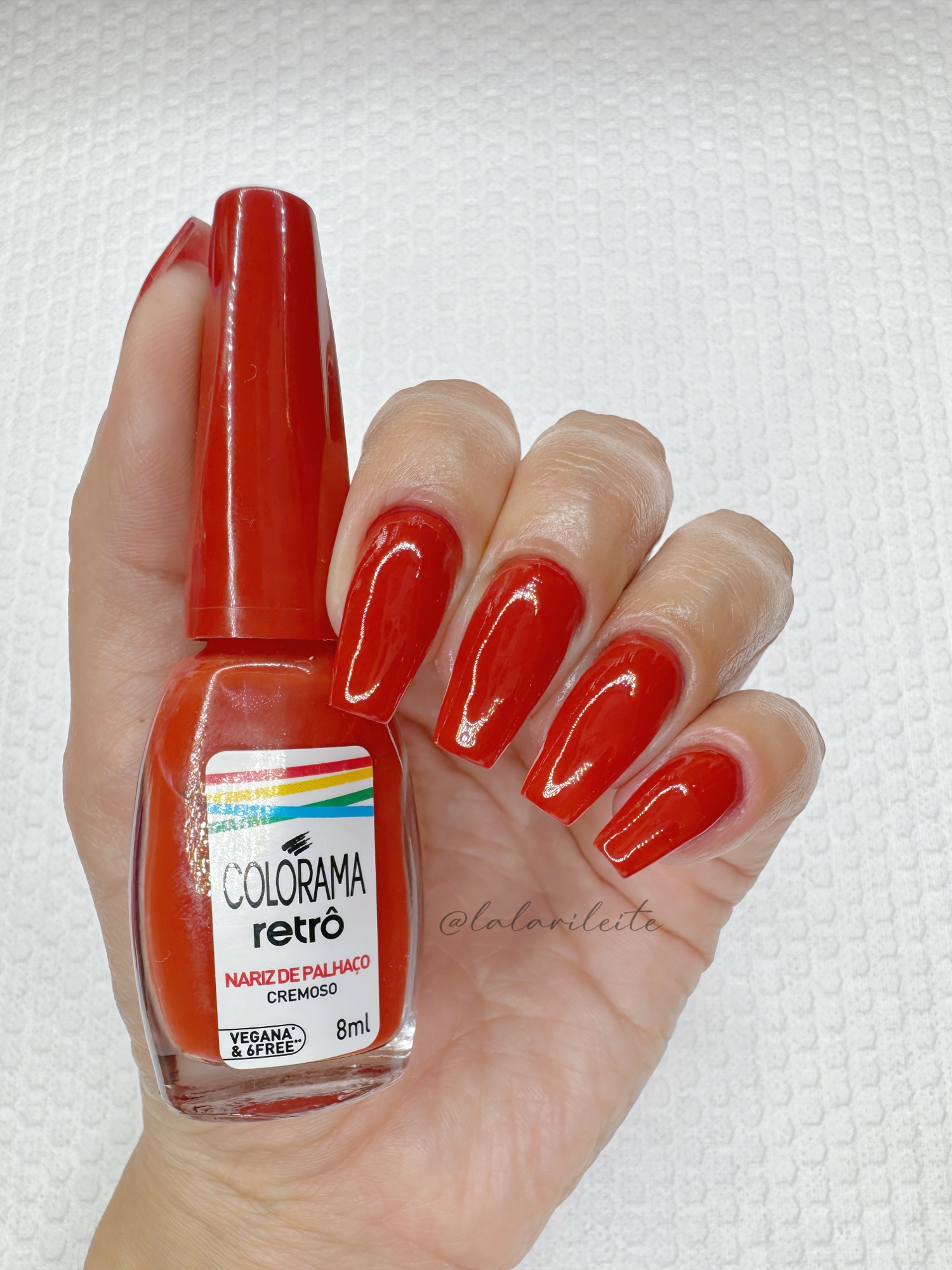 As Cores de Esmalte Neon Mais Icônicas dos Anos 80