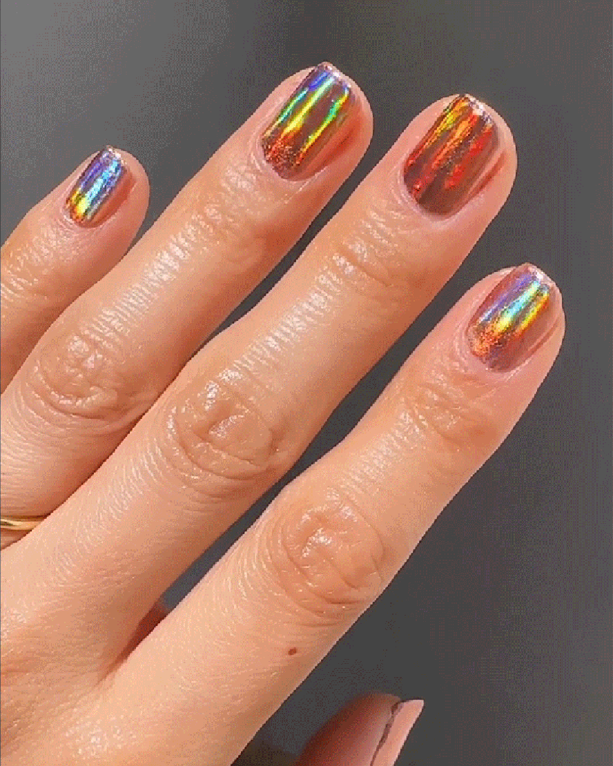 unhas decoradas com adesivos