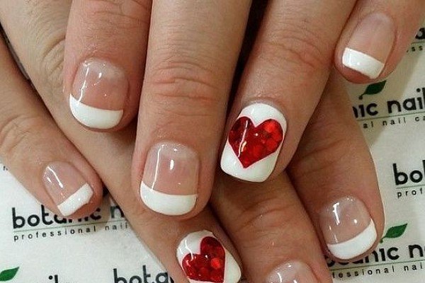 Unhas Quadradas Suavizadas: A Tendência Elegante para 2026