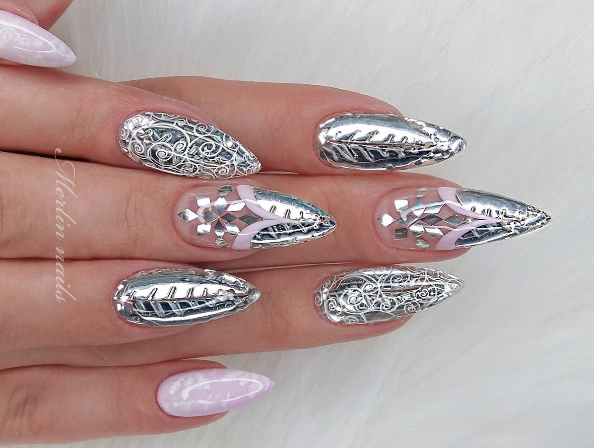 unhas decoradas extravagantes