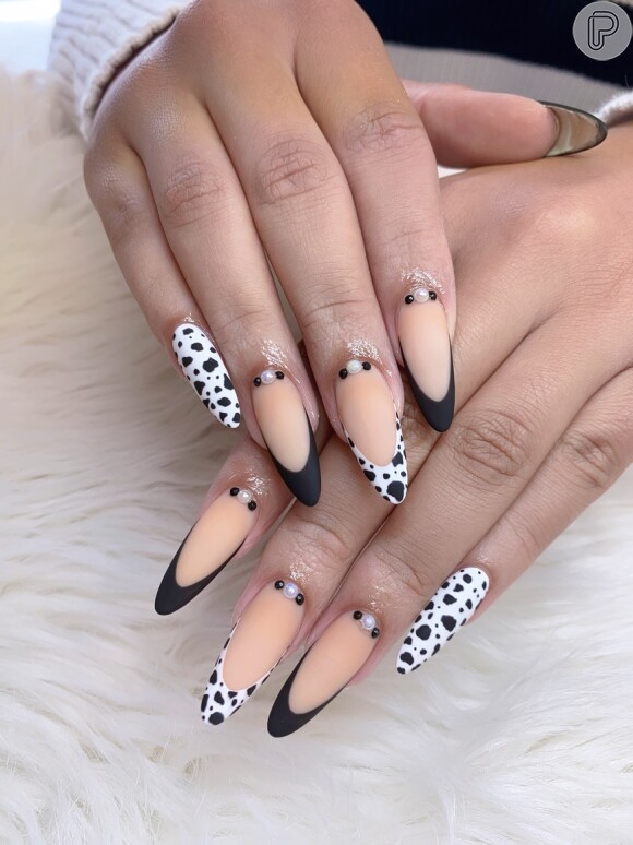 Unhas Temáticas: Inspire-se no MET Gala para sua Próxima Nail Art