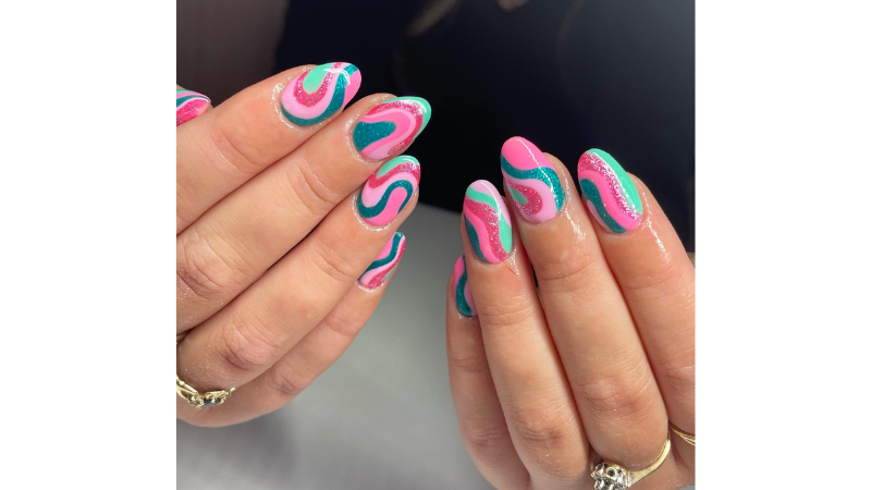 Como Criar o Efeito Teclas de Piano nas Suas Unhas