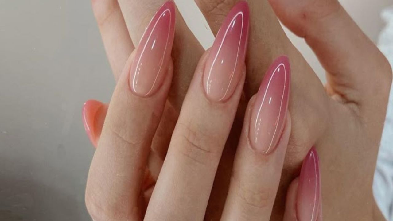 Unhas Baby Boomer vs. Baby Color: Qual Escolher?