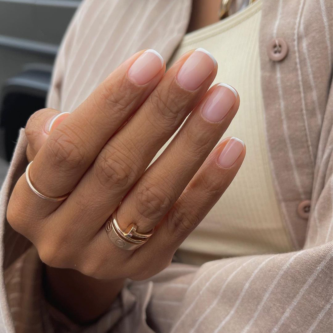 Guia Completo: Como Escolher o Esmalte Perfeito para Sua Francesinha