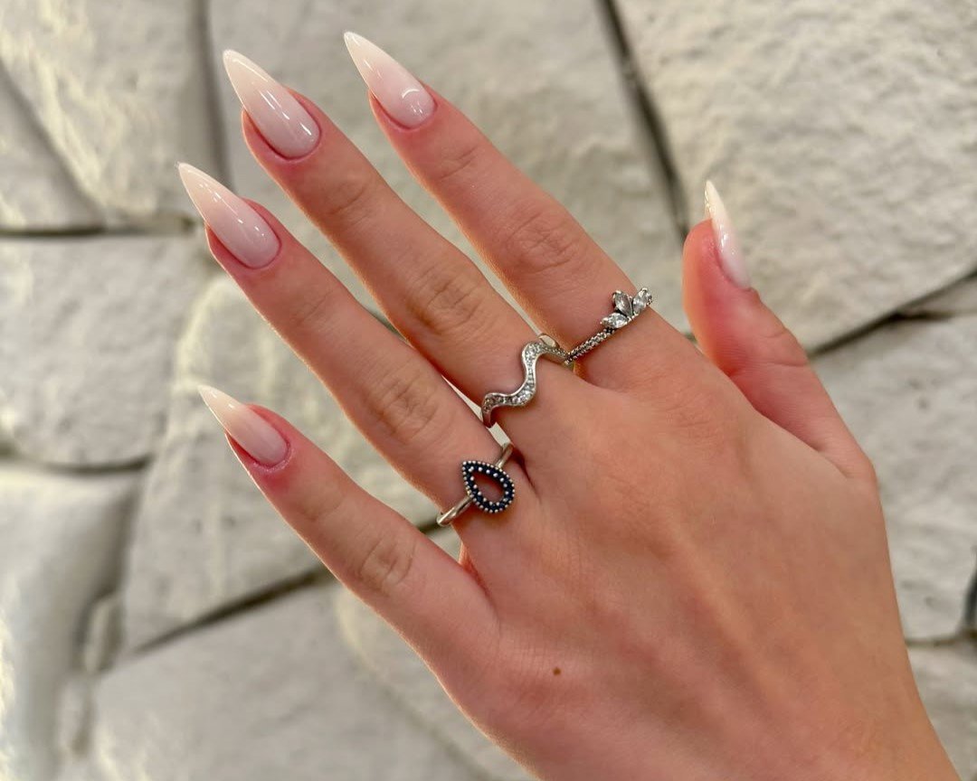 unhas com glitter 2026