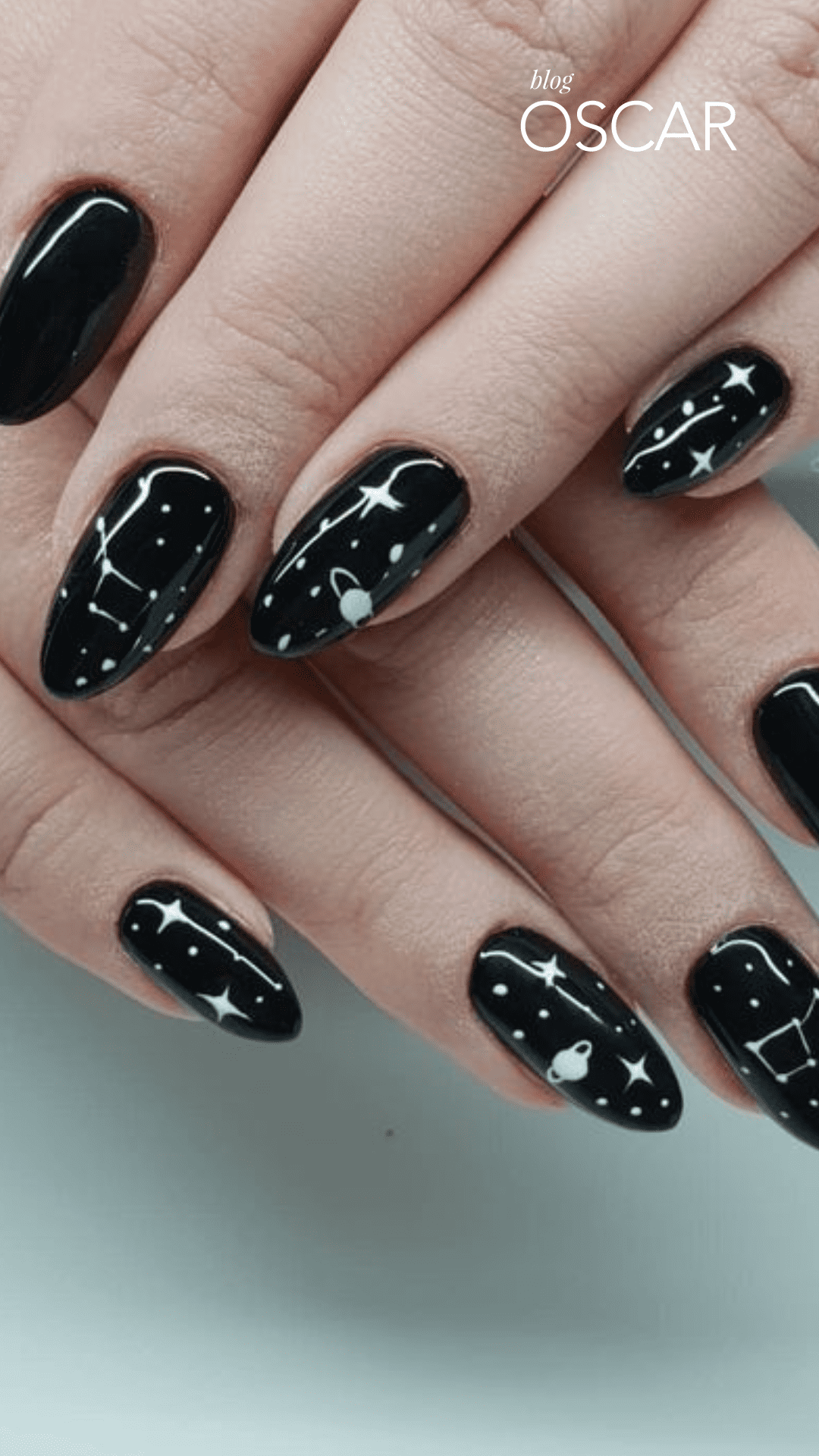 Unhas pretas decoradas em gel