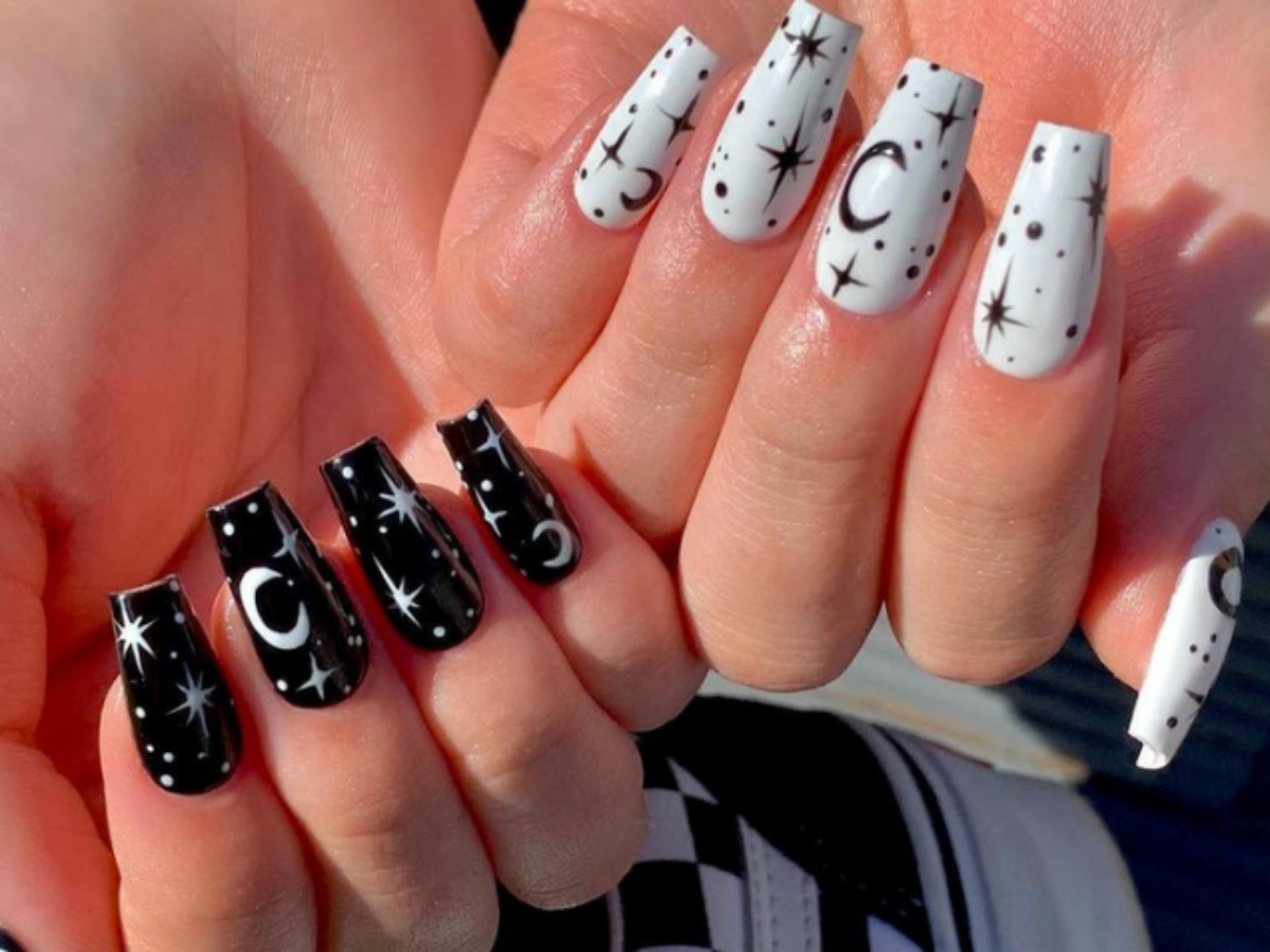 unhas preto e branco