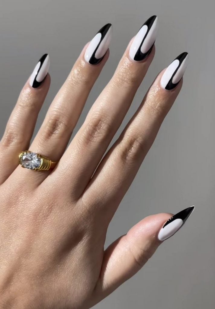 5 Tutoriais de Unhas Preto e Branco para Iniciantes
