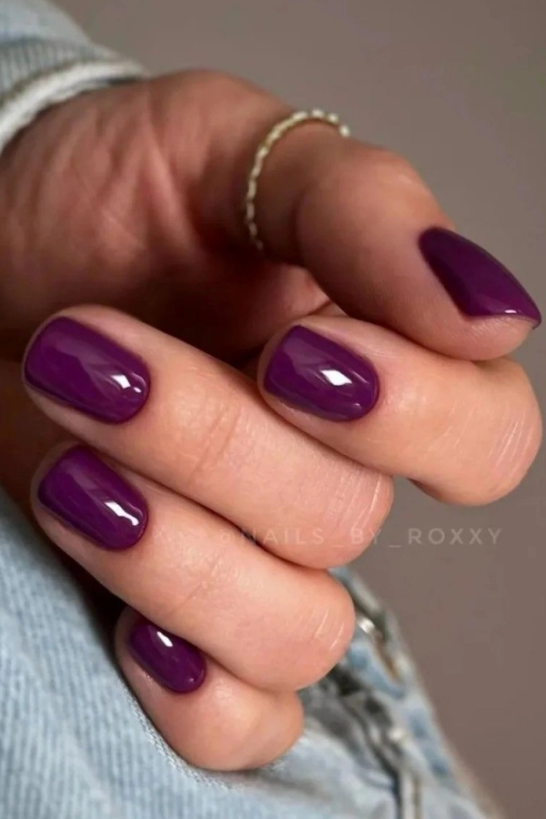 unhas roxo