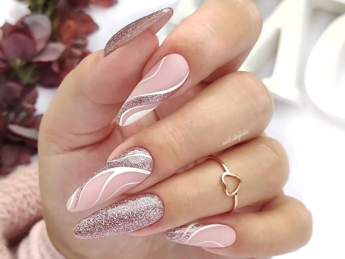 Guia Completo de Texturas 3D para Unhas: Do Aveludado ao Lunar