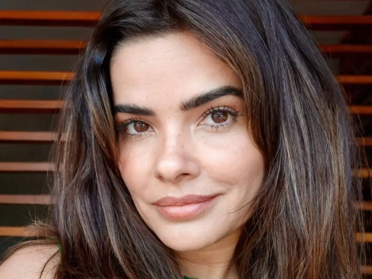 Bastidores e Ensaios Fotográficos de Vanessa Giácomo no Instagram