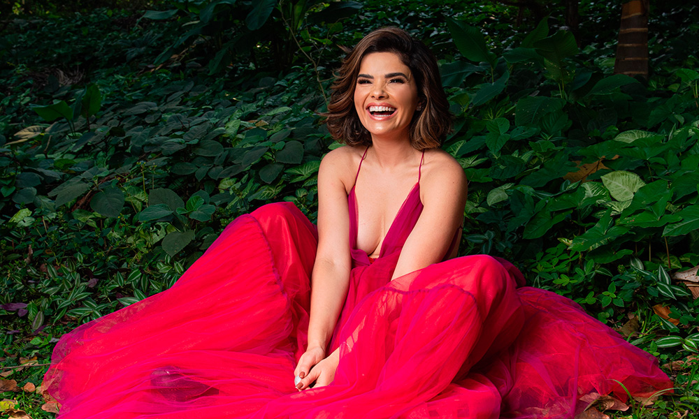 Bastidores e Ensaios Fotográficos de Vanessa Giácomo no Instagram