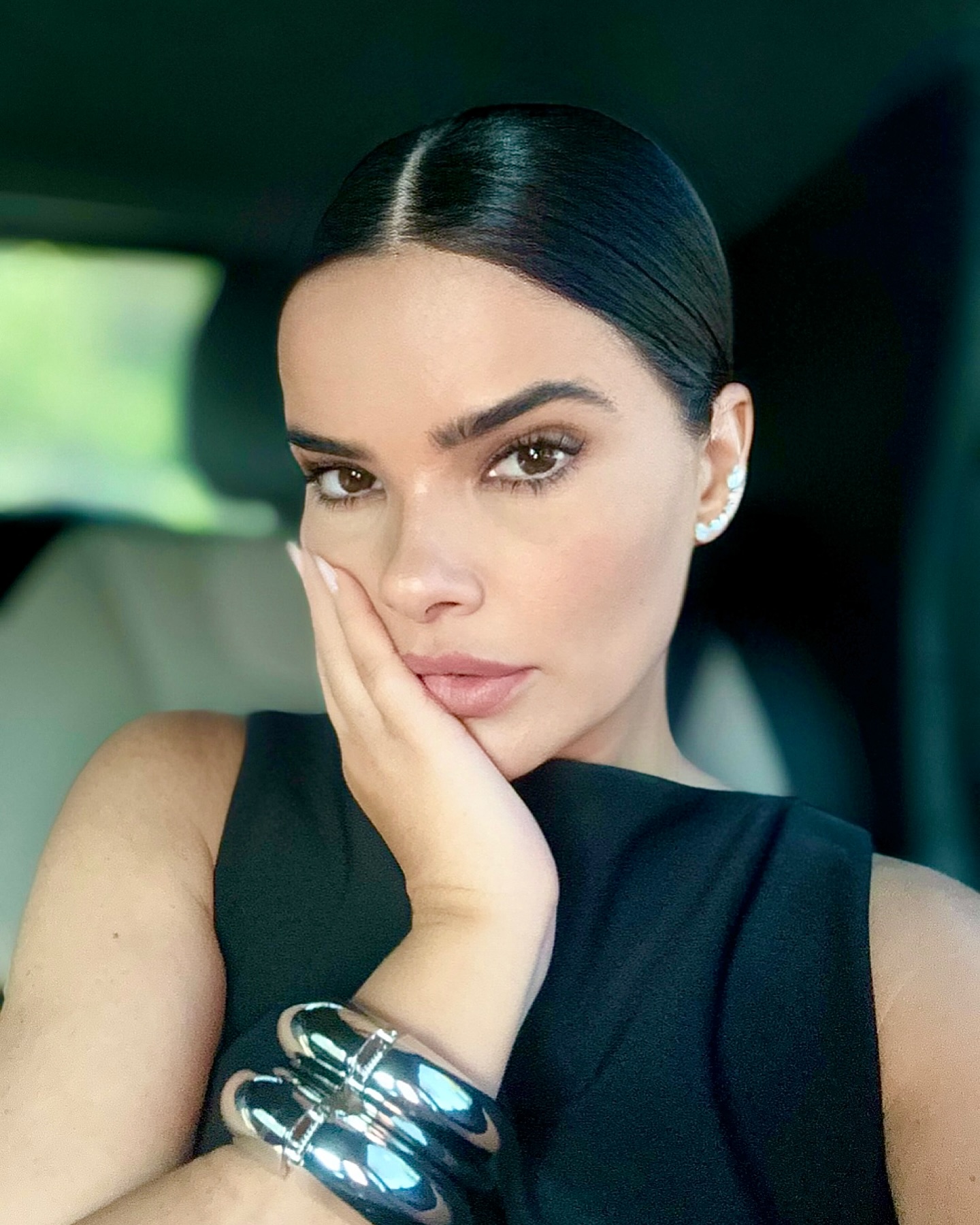 Bastidores e Ensaios Fotográficos de Vanessa Giácomo no Instagram