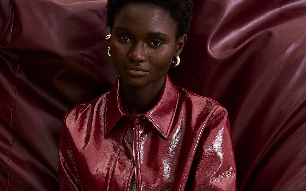 A História e Evolução da Cor Vermelha na Arte e Cultura