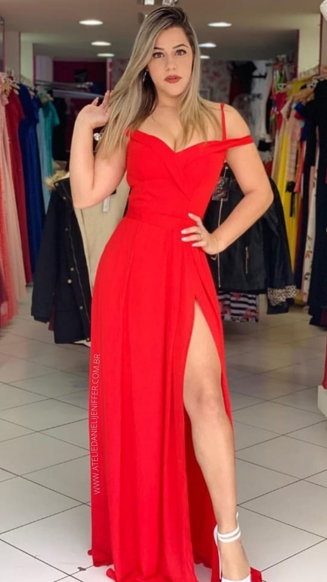 Vestido Vermelho Plus Size para o Natal: Modelos que Valorizam a Silhueta